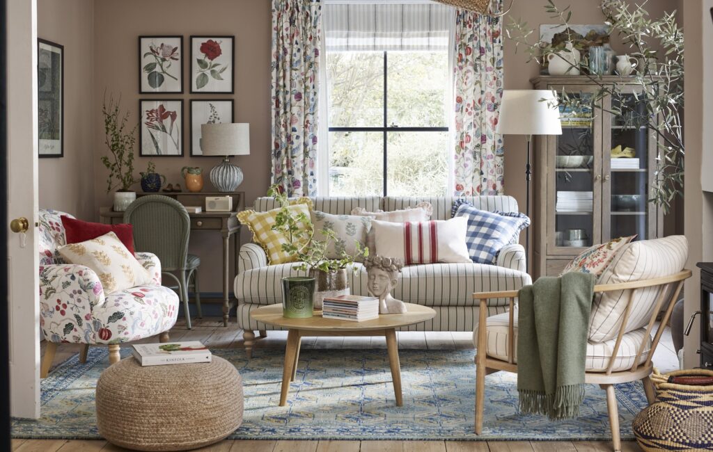 JOHN LEWIS SOFA cosy classic living room